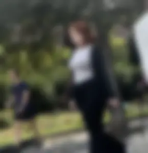 THICC redhead paws walking o/c vid