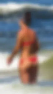 4 sexy ass girls in thong bikinis at the beach