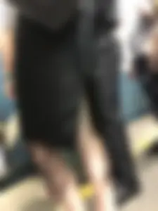 Hot Pale Legs Under Dress in Sandals Subway Creepshots