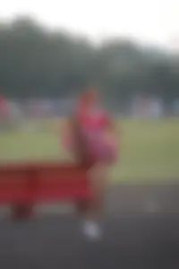 Candid cheerleaders