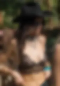 Kendall Jenner paparazzi pictures in bikinis