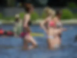 Bikini girls