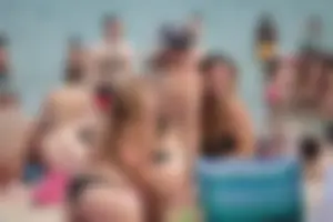 Sexy Florida girls in bikinis