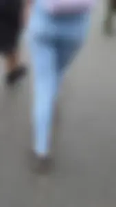 Tight Blue clear jean
