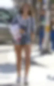 Hot candid summer girls collection