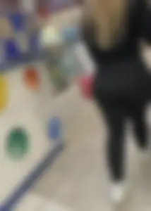Thick bbl latina in black leggings