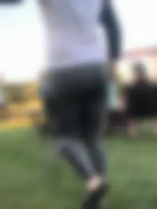Blonde ass in jeans