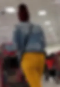 Yellow jello milf
