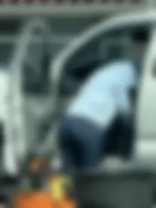 LOVE CARWASHES! Tight Latina 20’s