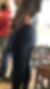 Hot Booty and Legs in Sweatpants Cafeteria Creepshots