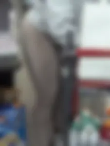 Nerdy ebony in lavender leggings
