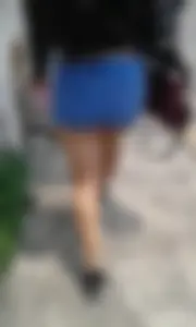 Brunette with a nice booty in shorts