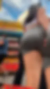 Latina baddie big fat ass (OC)