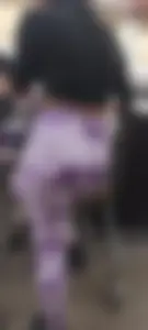 Latina milf with a great body, showing her big ass in pink leggings [OC]