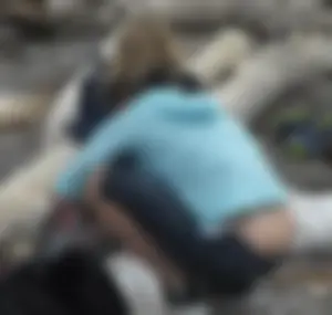 Ass cracks