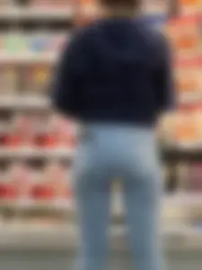 Slimthick Latina with amazing ass