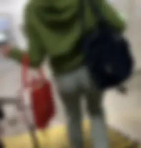 Lulu fanatic in green lulu pants