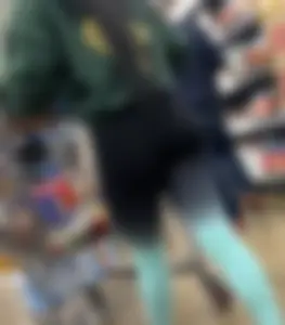 Petite Babe In Leggings