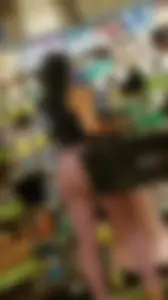 OC Sexy Latina bubble butt in spandex shopping