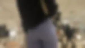 Sexy blonde in leggings