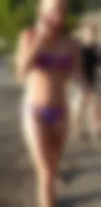 Bikini girls