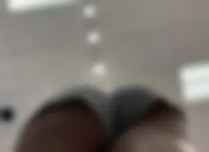 Sexy tight cheeks VPL Upshot’s OC