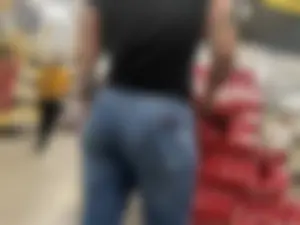 Big booty biker chick!