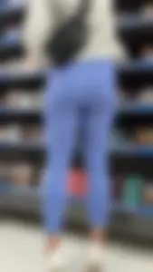 Very tight nice ass and legs in clear blue legging. OC