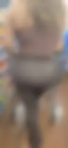 Slim thicc Walmart babe