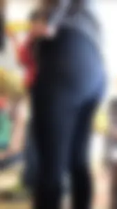 Hot Booty and Legs in Sweatpants Cafeteria Creepshots