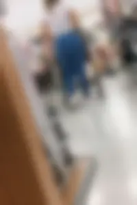 Latina in jeans nice