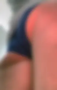 Ass in panties closeups and a vid, also legs in pantyhose