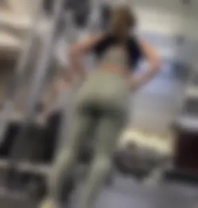 THICK LATINA AT THE GYM