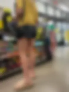 Amazing Blonde Thick Booty Shorts