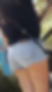 College girl at the zoo in jean short shorts, close up, OC!