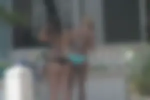 Various sexy Florida beach and bikini girls