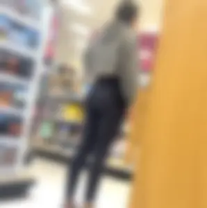 Amazing bubble butt college girl