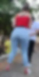Z Very Tight Jeans girl