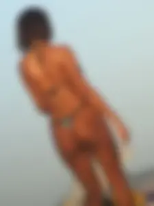Sexy morena babe in thong bikini with a great ass