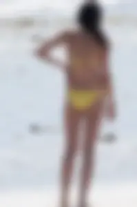 Bikini girls
