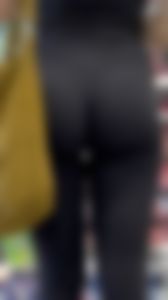 Girl In Black Leggings Has A Nice Little Bubble