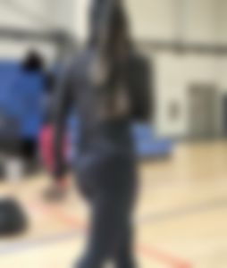More of slim thicc milf. OC. AMAZING ass!