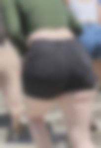 Amazing PAWG at college (OC)