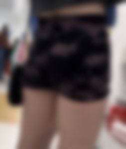 Love when they wear these kind of shorts and squat like this