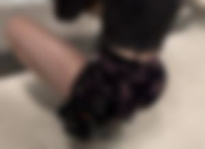 Love when they wear these kind of shorts and squat like this