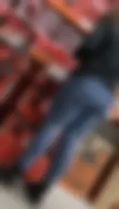 Girl fills her jeans at HD