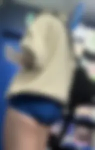 Stunning cheeked up gym girl shopping in blue shorts (OC)