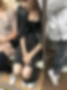 Cute Candid Girl With Ripped Pants Knees, Subway Train Creeepshot