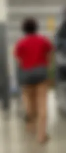 Bubble butt teen with her ass out