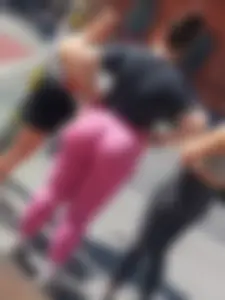 Thick fat German ass in pink leggings (OC, pics)
